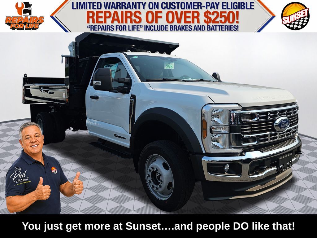 2025 Ford F-550 Super Duty Chassis Cab XL