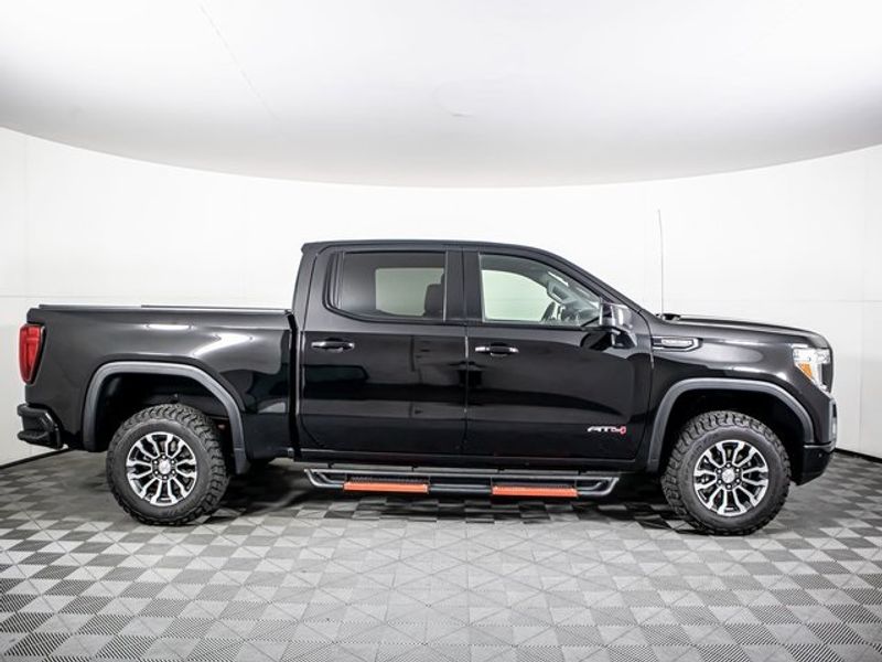 2021 GMC Sierra 1500 AT4 Crew Cab Upper Image 2