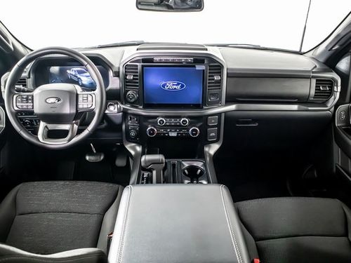 2024 Ford F-150 XLT SuperCrew Lower Image 3