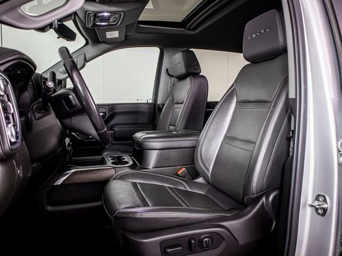 2022 GMC Sierra 3500HD Denali Crew Cab Lower Image 2