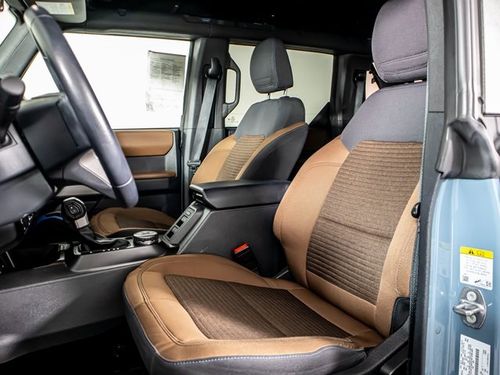 2022 Ford Bronco Outer Banks Advanced Lower Image 2