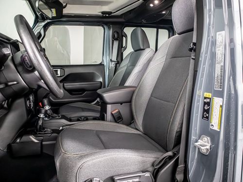 2025 Jeep Wrangler Sport Lower Image 2