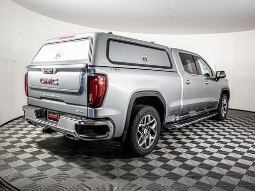 2023 GMC Sierra 1500 SLT Crew Cab Lower Image 1