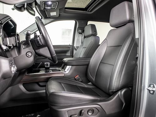 2023 GMC Sierra 1500 SLT Crew Cab Lower Image 2