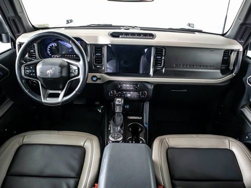 2023 Ford Bronco Wildtrak Advanced Lower Image 3