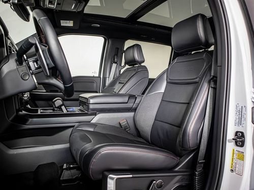 2025 Ford F-150 Raptor SuperCrew Lower Image 2