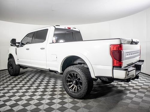 2022 Ford F-350 Super Duty Platinum Crew Cab Lower Image 3