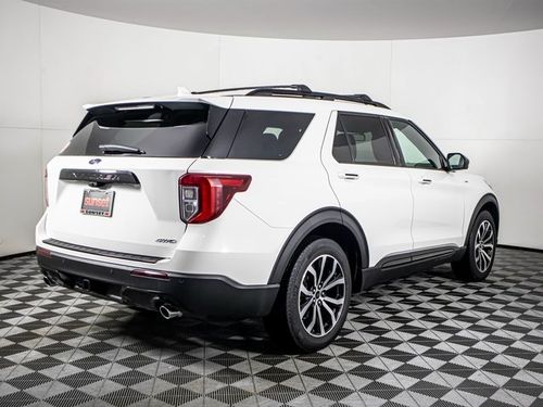 2024 Ford Explorer ST-Line Lower Image 1