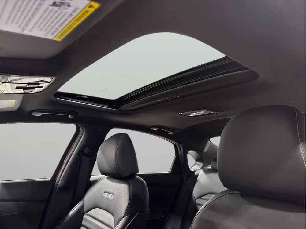 2023 Kia Forte GT-Line Image 17