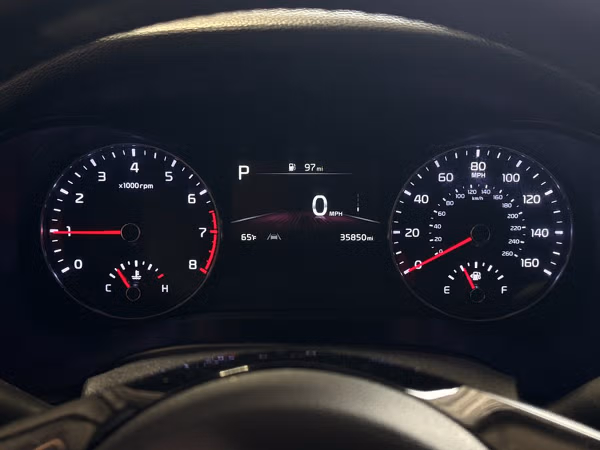 2023 Kia Forte GT-Line Image 29