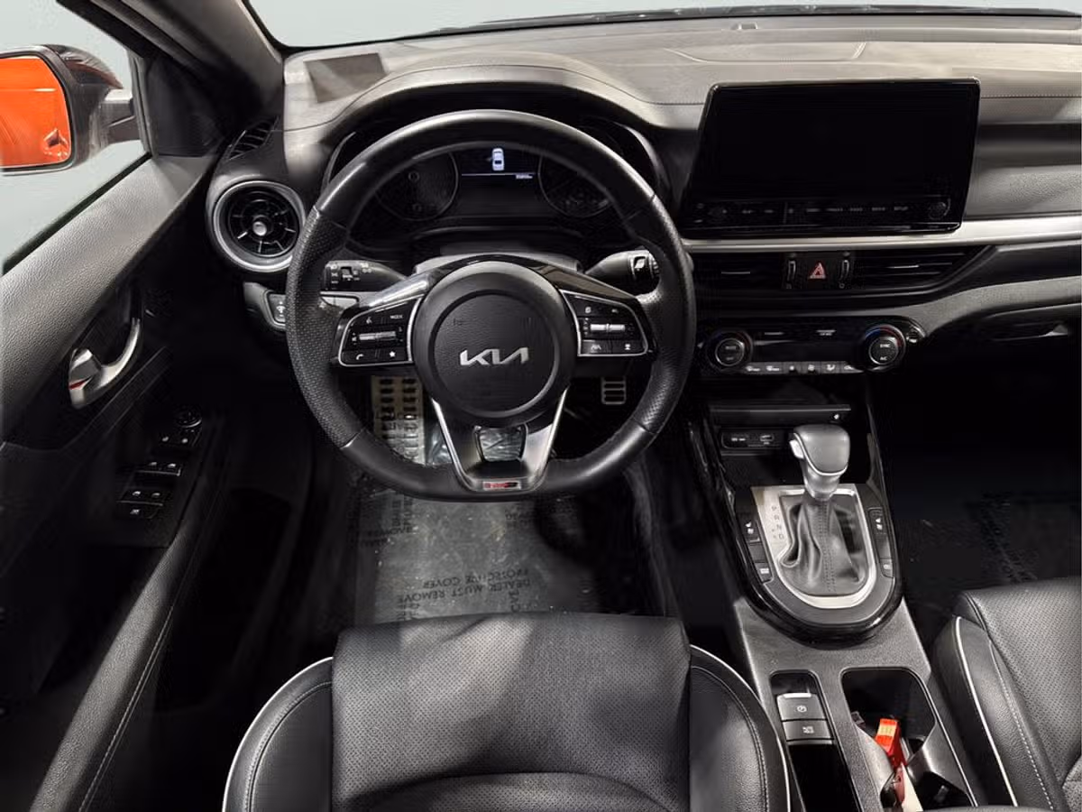 2023 Kia Forte GT-Line Image 19