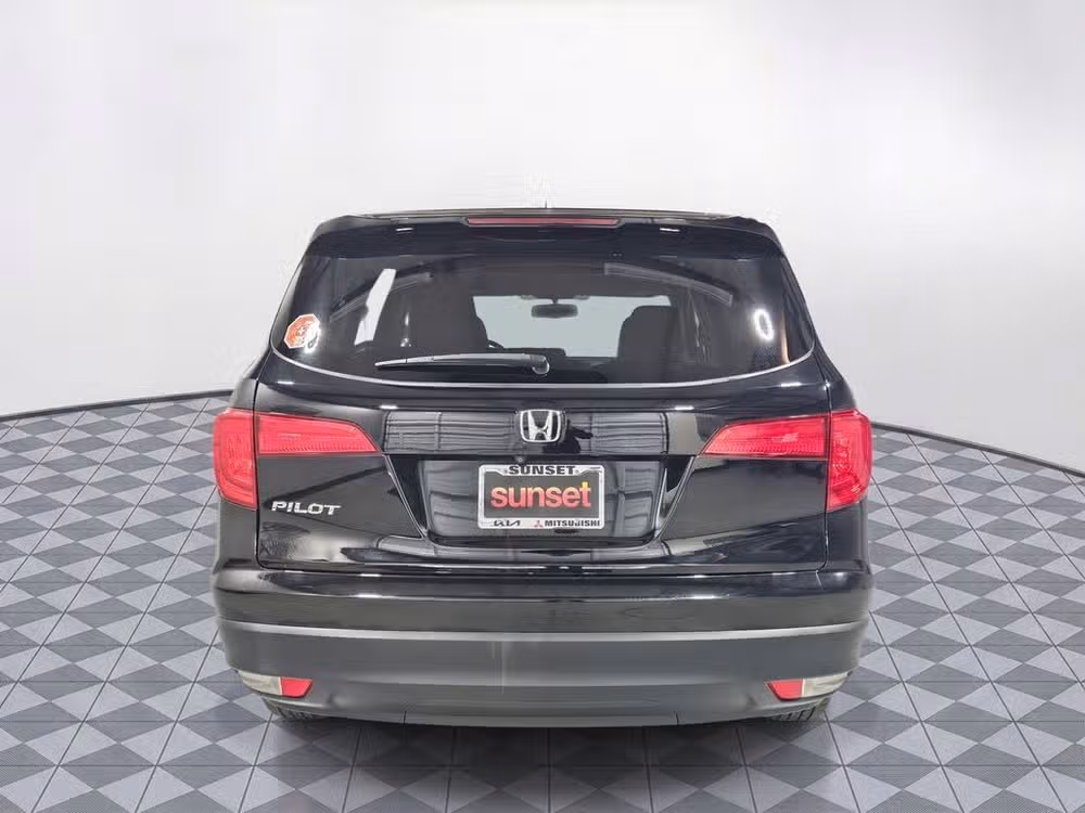 2017 Honda Pilot EX-L Image 9