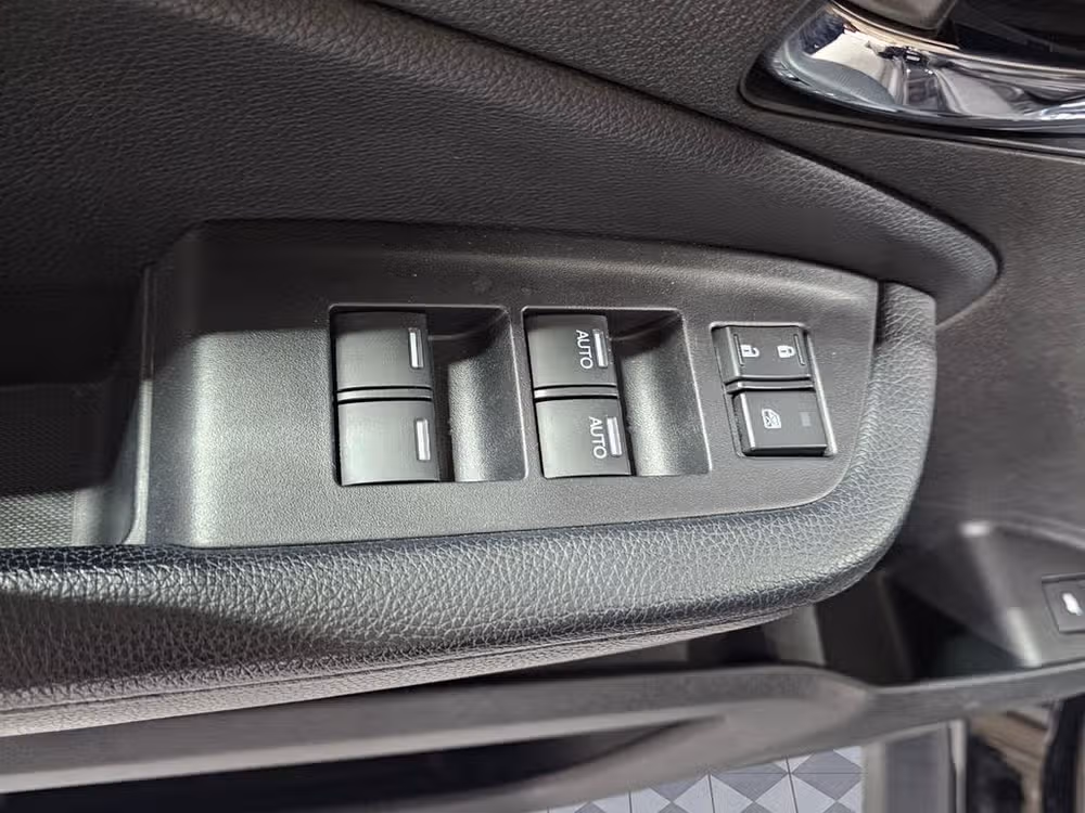 2017 Honda Pilot EX-L Image 22