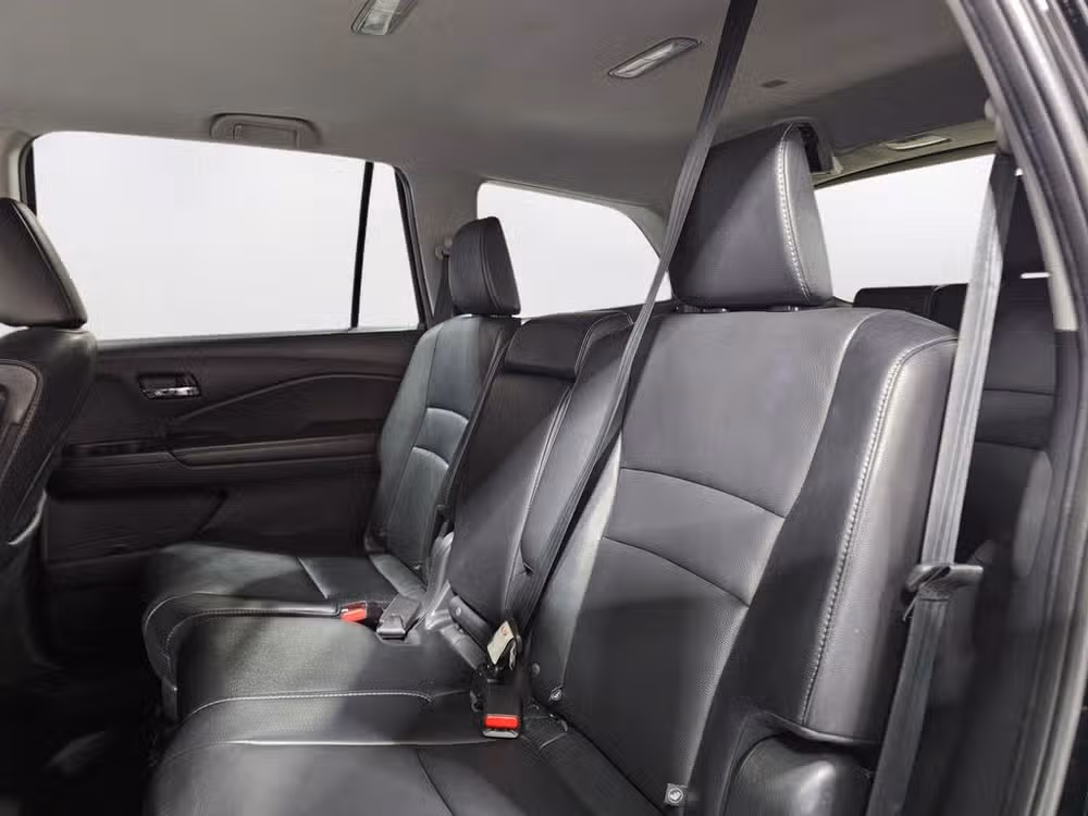2017 Honda Pilot EX-L Image 19