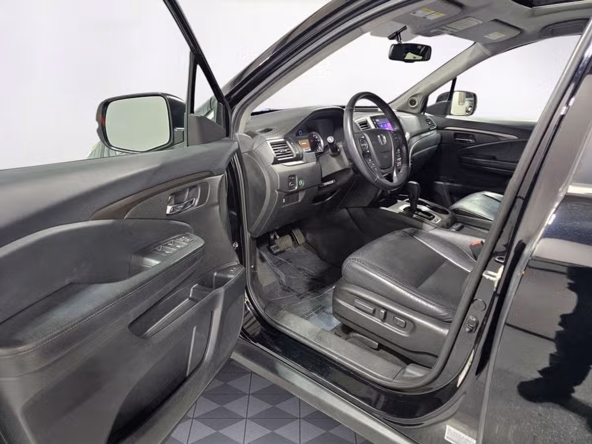 2017 Honda Pilot EX-L Image 20