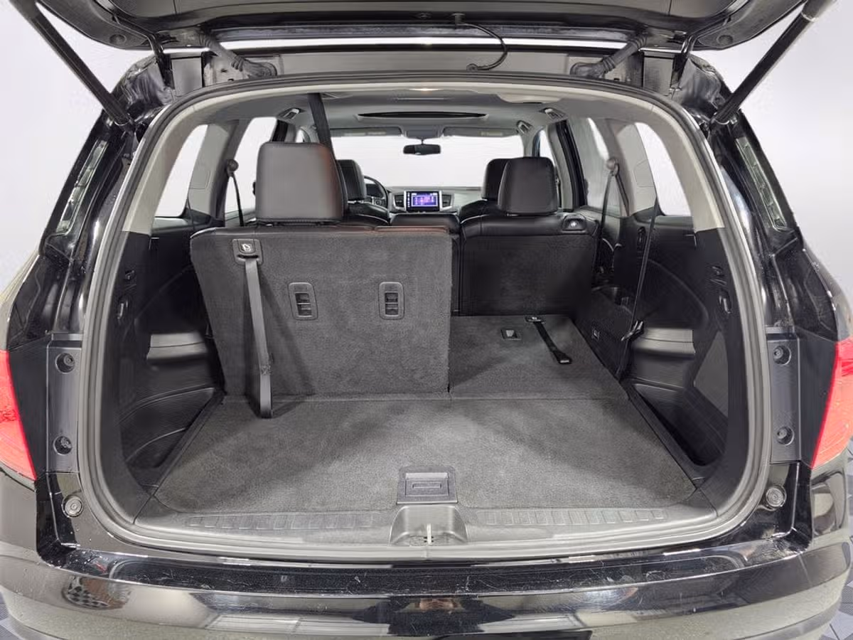 2017 Honda Pilot EX-L Image 16