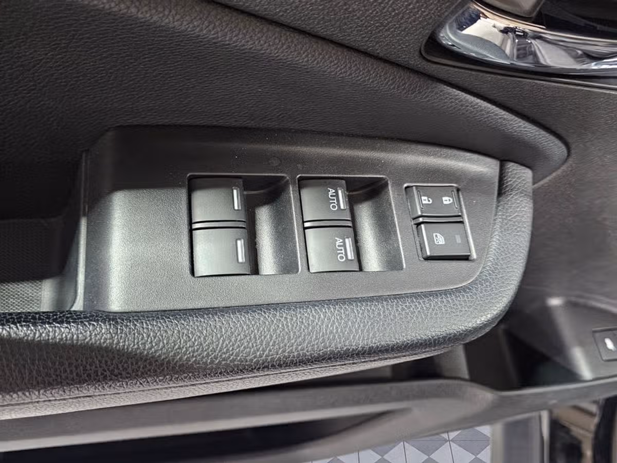 2017 Honda Pilot EX-L Image 22