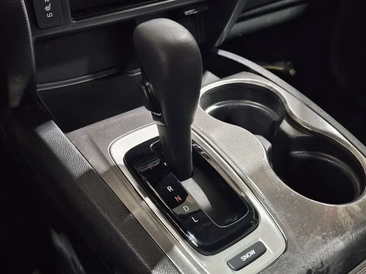 2017 Honda Pilot EX-L Image 32