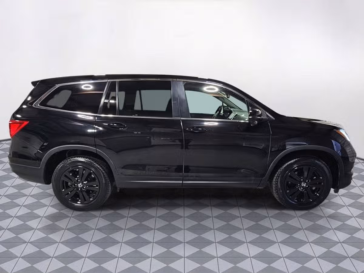 2017 Honda Pilot EX-L Image 11
