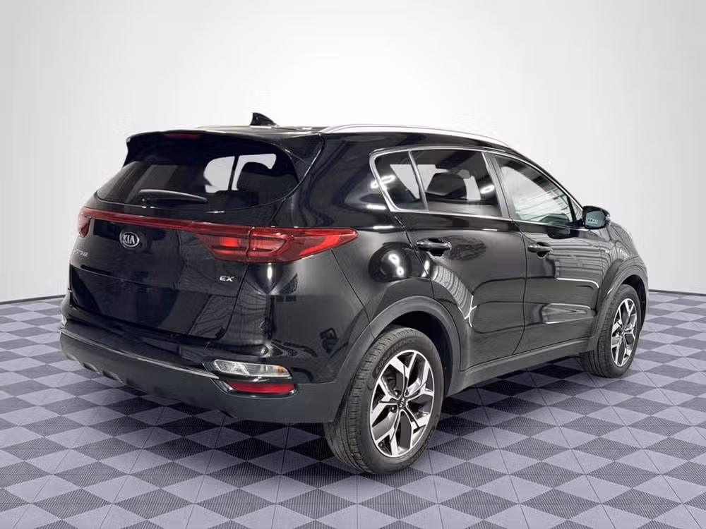 2020 Kia Sportage EX Image 3