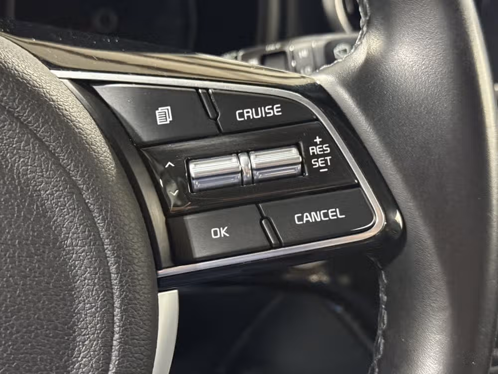 2020 Kia Sportage EX Image 16