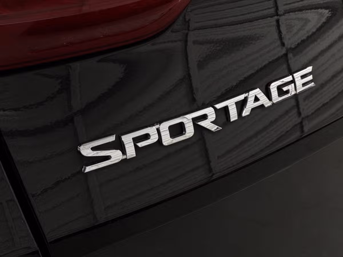 2020 Kia Sportage EX Image 10