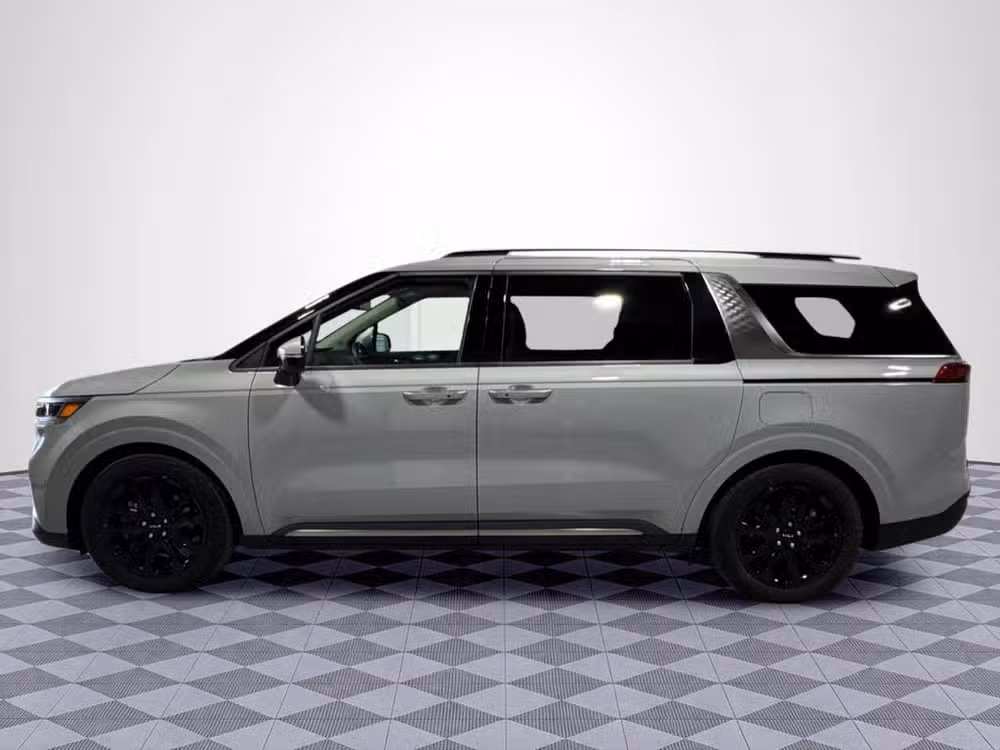 2024 Kia Carnival SX Prestige Image 9