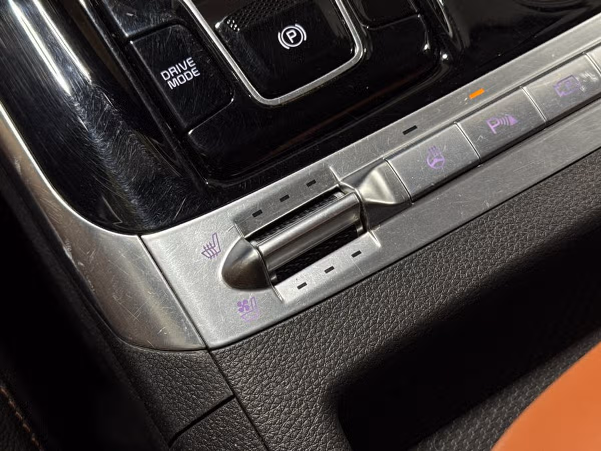 2024 Kia Carnival SX Prestige Image 29