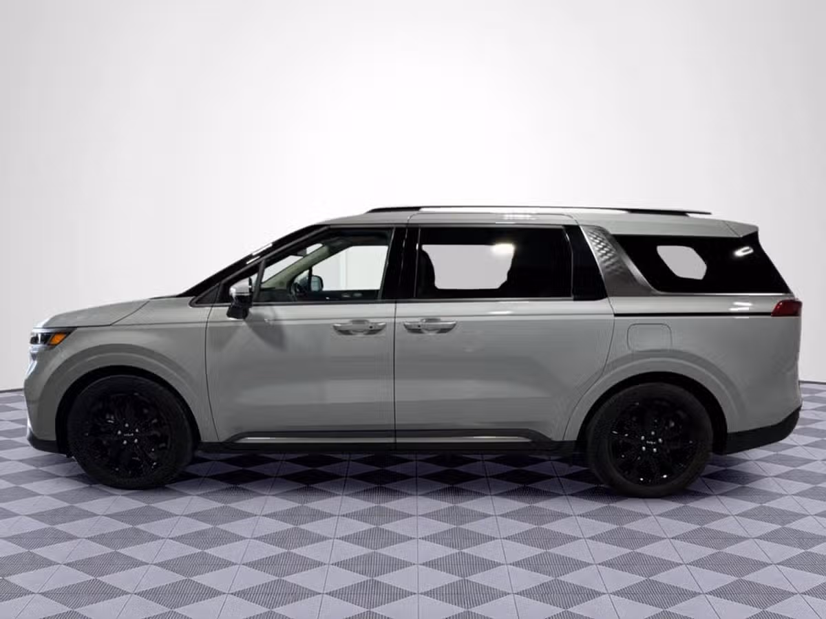2024 Kia Carnival SX Prestige Image 9