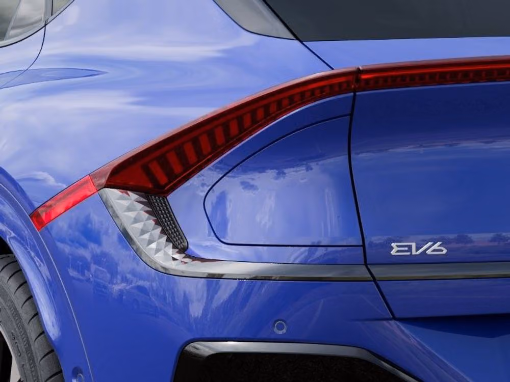 2026 Kia EV6 GT-Line Crossover Image 12