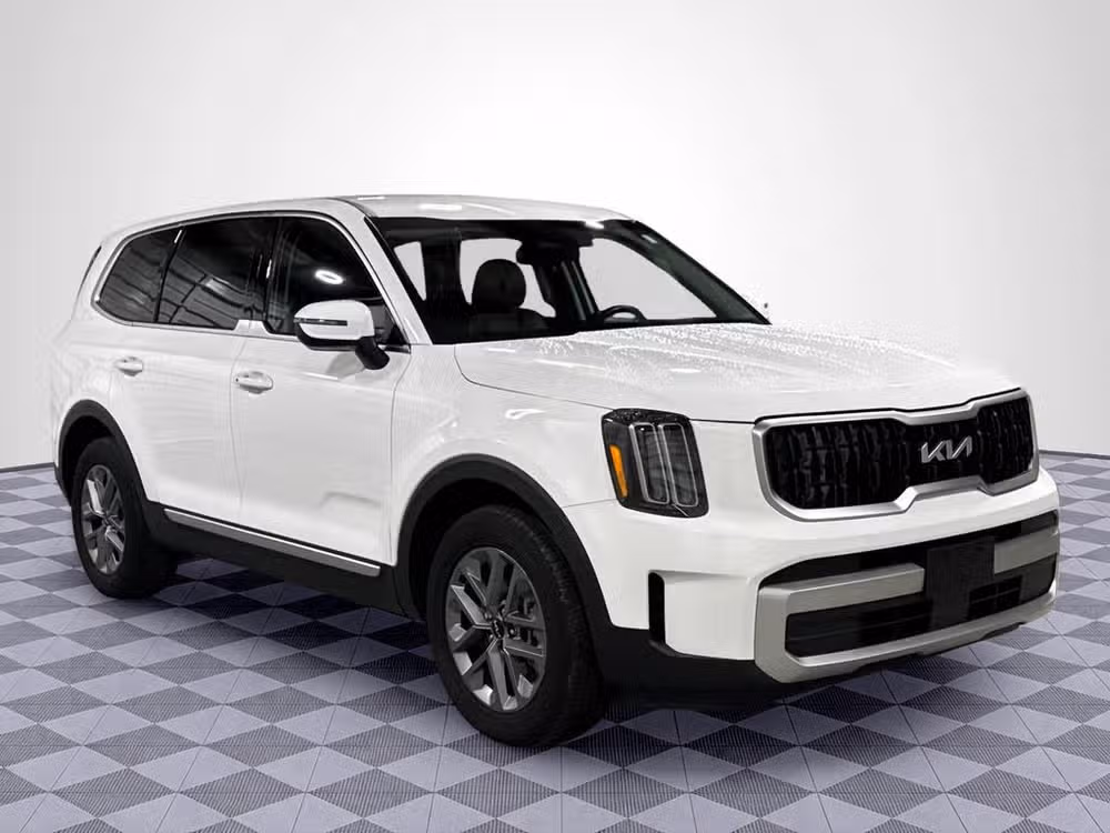 E56149A - 2023 Kia Telluride LX