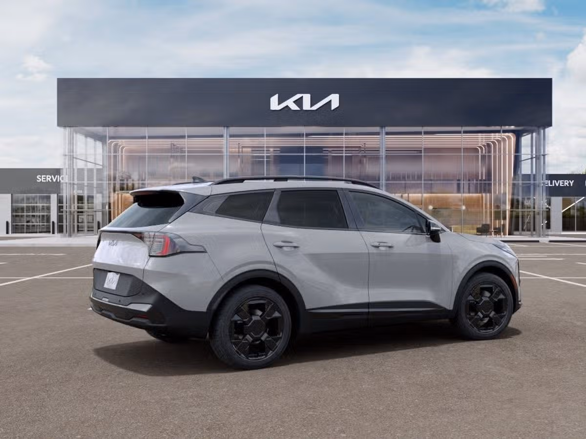 2026 Kia Sportage X-Line Image 4
