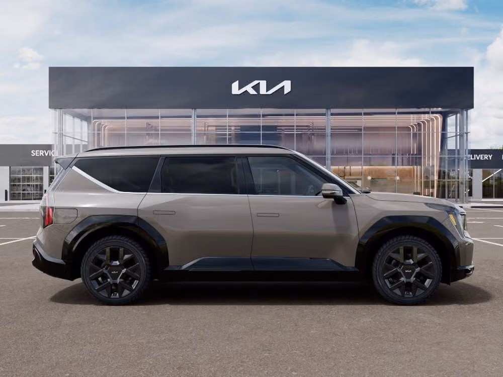 2026 Kia EV9 Land Image 3