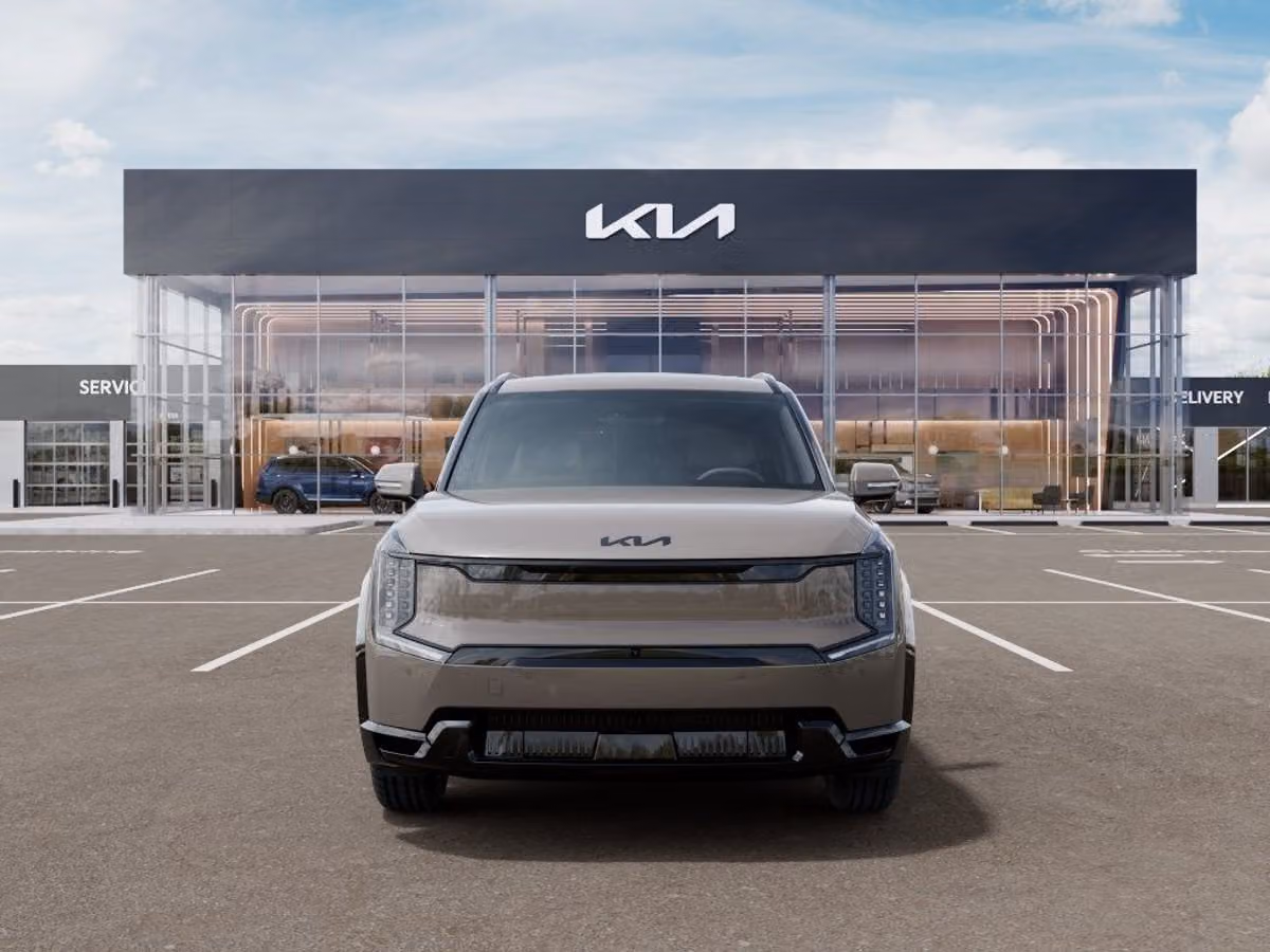 2026 Kia EV9 Land Image 9