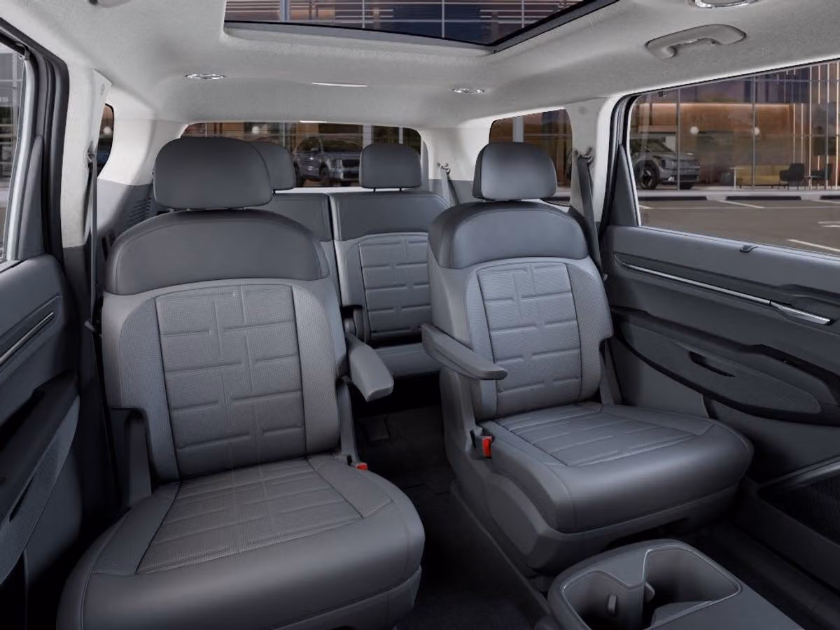 2026 Kia EV9 Land Image 17