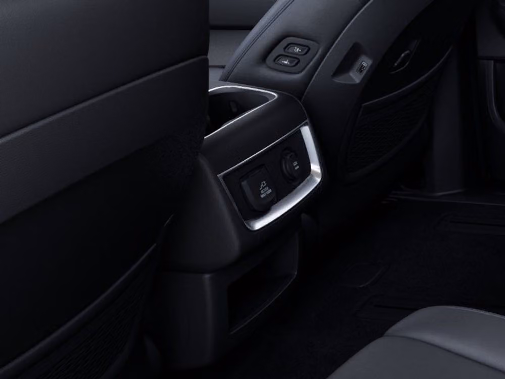 2027 Kia Carnival Hybrid SX Passenger Image 29