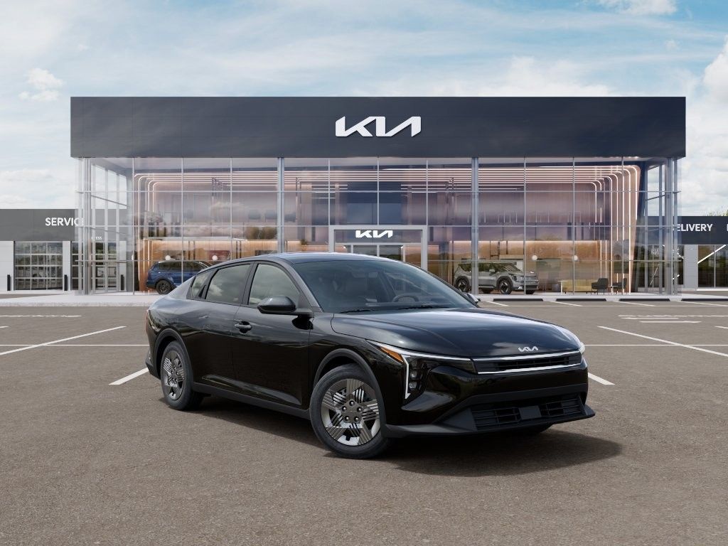 2026 Kia K4 LX AT's photo