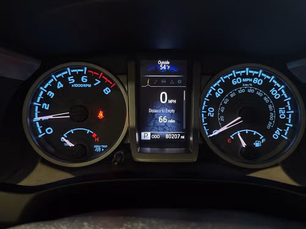 2017 Toyota Tacoma SR5 V6 Double Cab Image 21