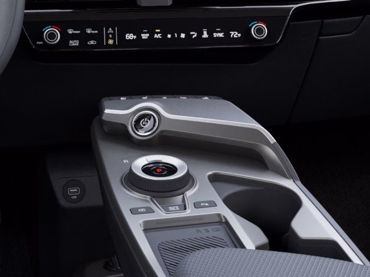 2026 Kia EV6 Wind Crossover Image 24