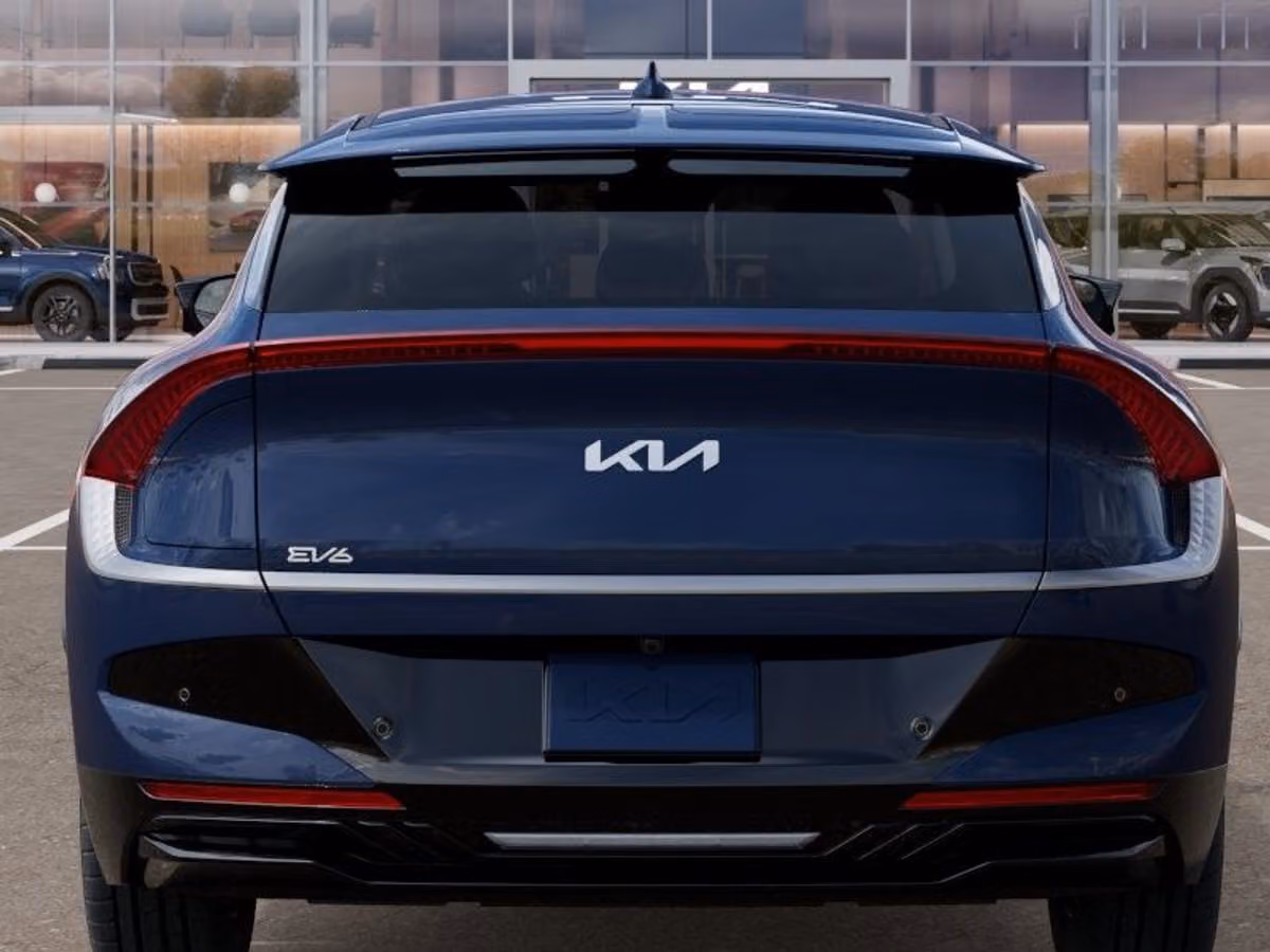 2026 Kia EV6 Wind Crossover Image 14
