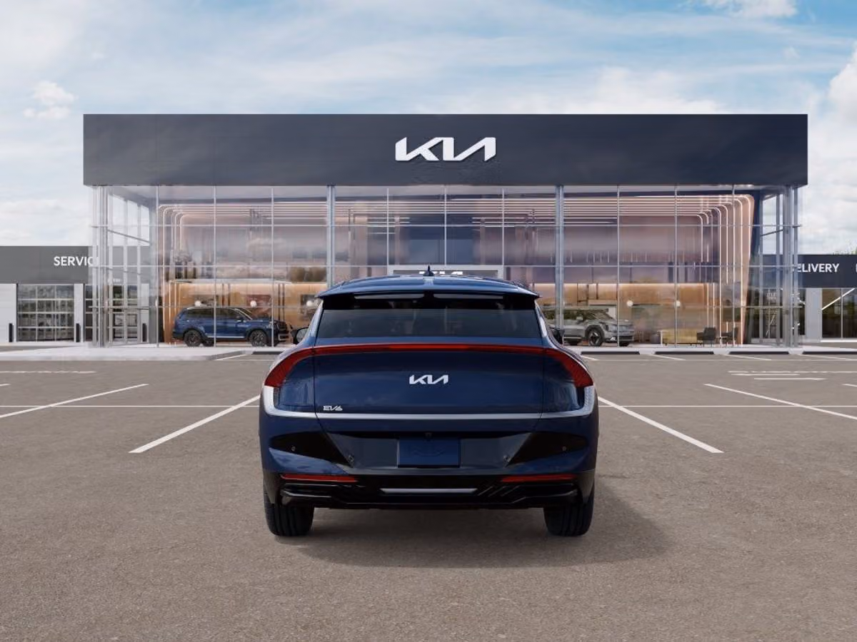 2026 Kia EV6 Wind Crossover Image 5