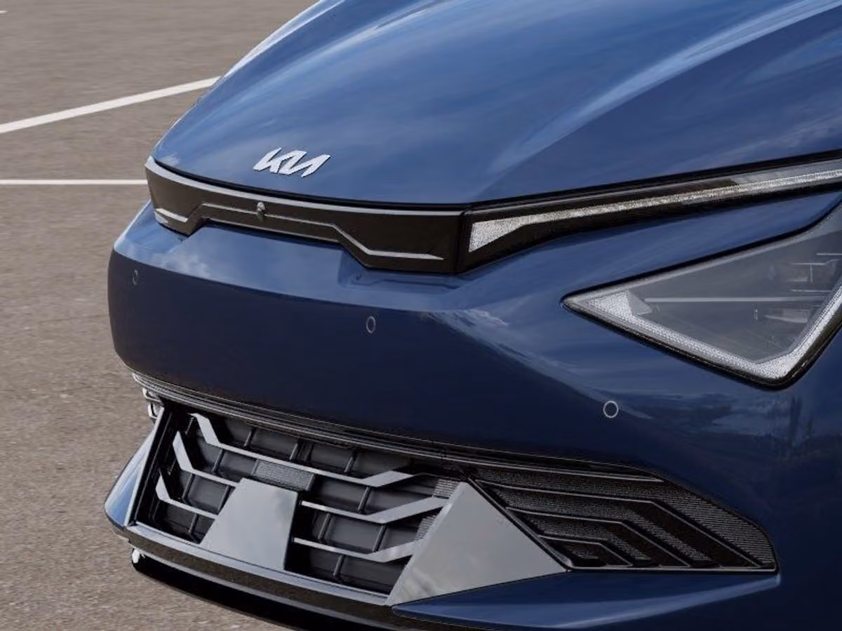 2026 Kia EV6 Wind Crossover Image 13