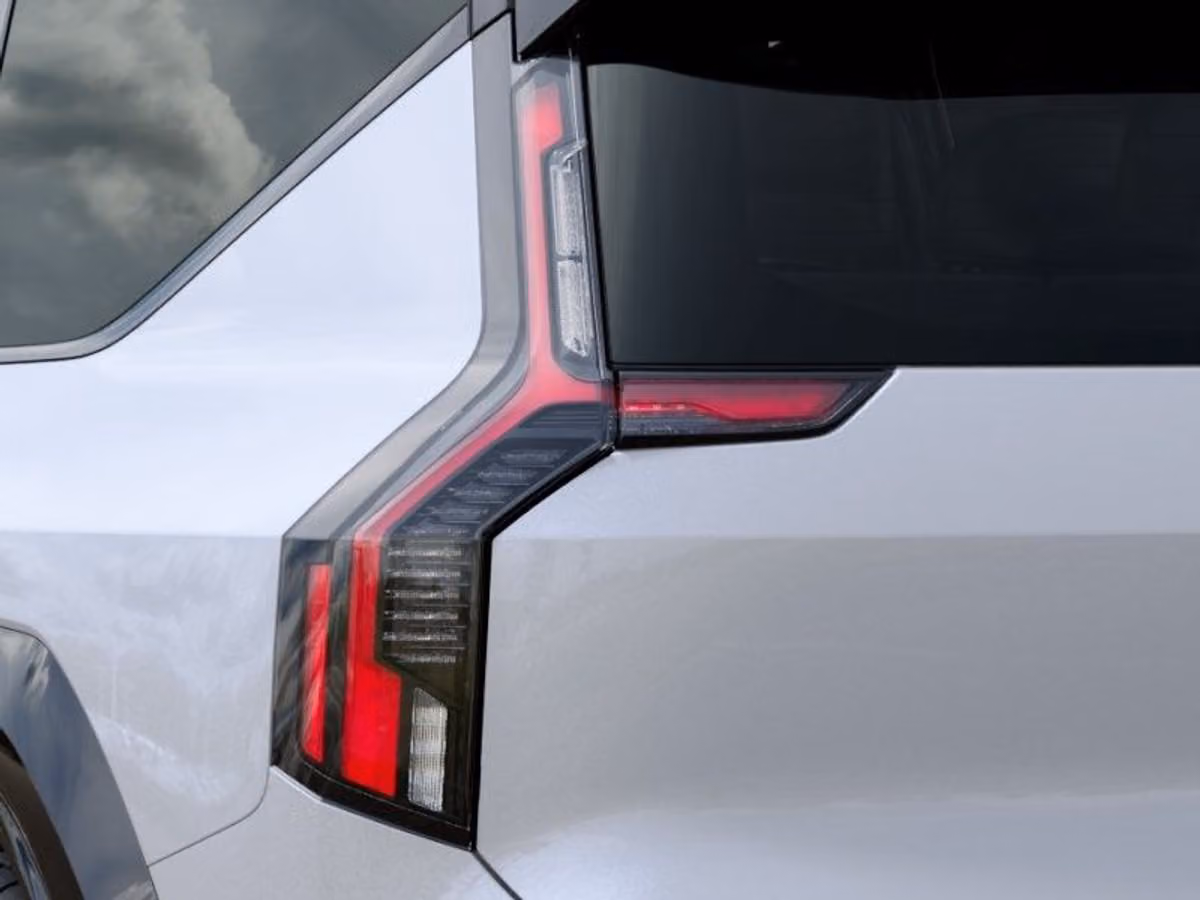 2026 Kia EV9 GT-Line Image 12