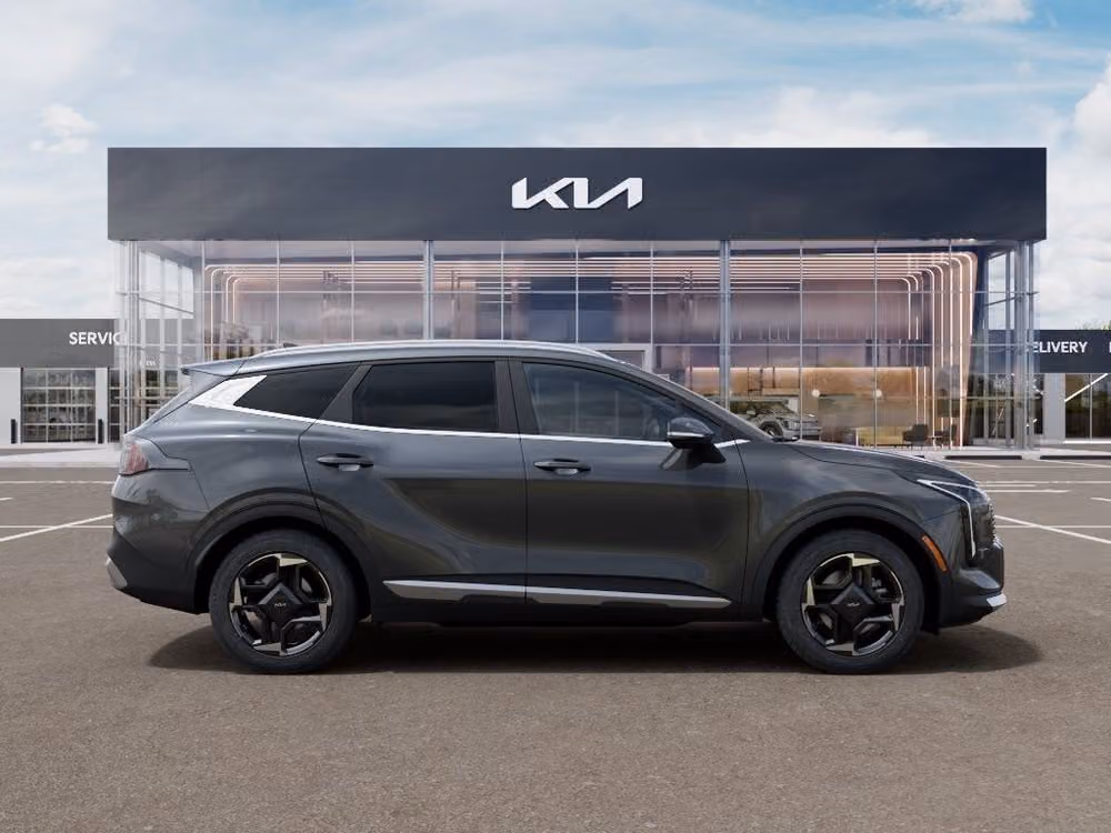 2026 Kia Sportage EX Image 3