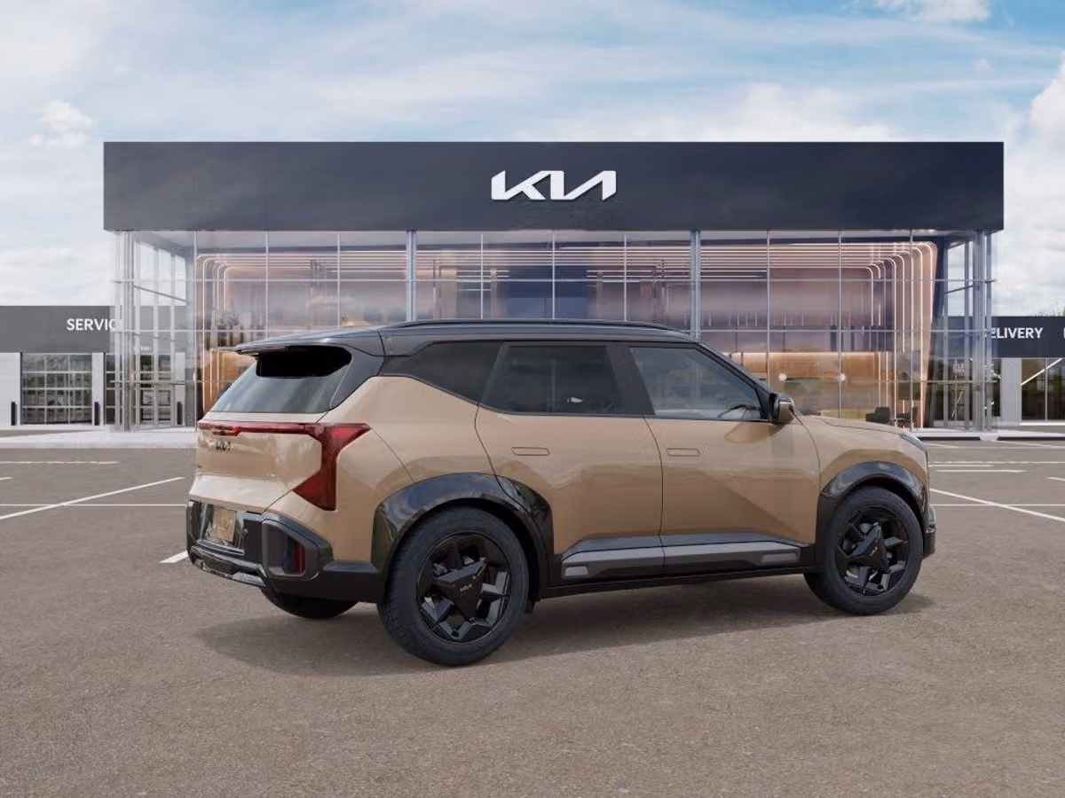 2027 Kia Seltos X-Line S Image 4