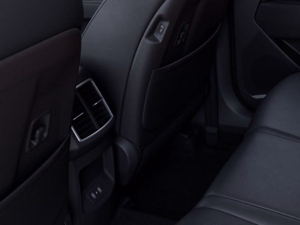 2027 Kia Sportage Hybrid EX Image 29