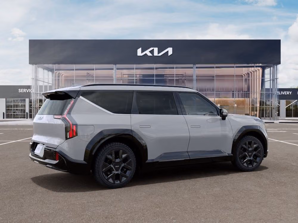 2026 Kia EV9 Land Image 4