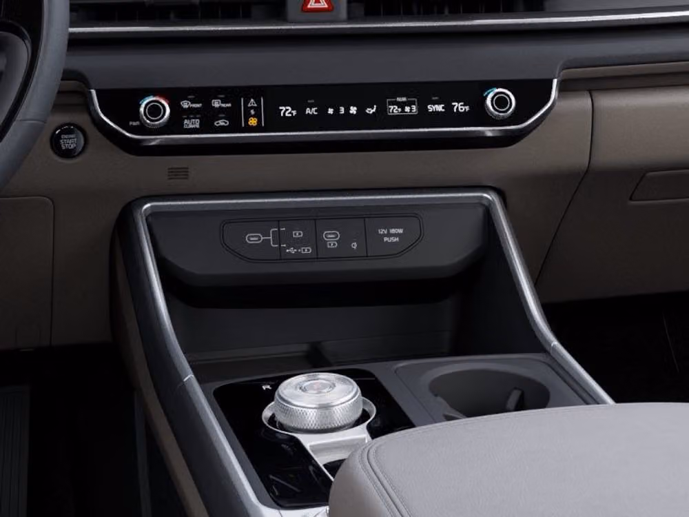 2027 Kia Carnival Hybrid SX Passenger Image 26