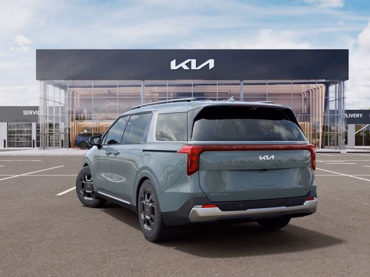 2027 Kia Carnival Hybrid SX Passenger Image 7