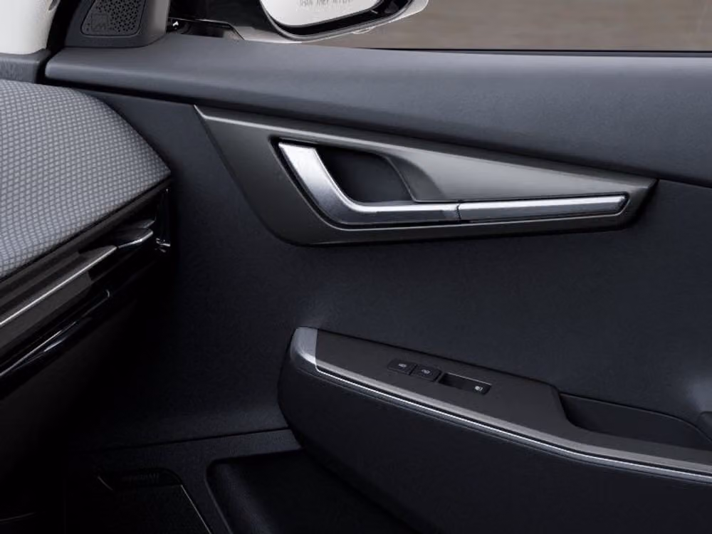2026 Kia EV6 Wind Crossover Image 25